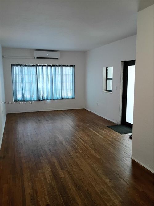 apt-4-235 83rd St, Miami Beach, FL, 33141-1456 | Card Image