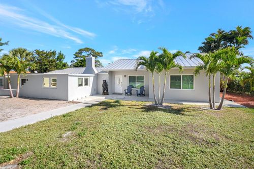 6604 Eastview Dr, LAKE WORTH, FL, 33462-3910 | Card Image