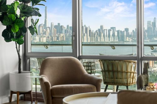 803-320 Adolphus Ave, Cliffside Park, NJ, 07010-2890 | Card Image