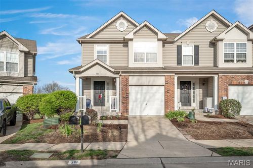 377 Montclair Tower Dr, Saint Charles, MO, 63303-4093 | Card Image