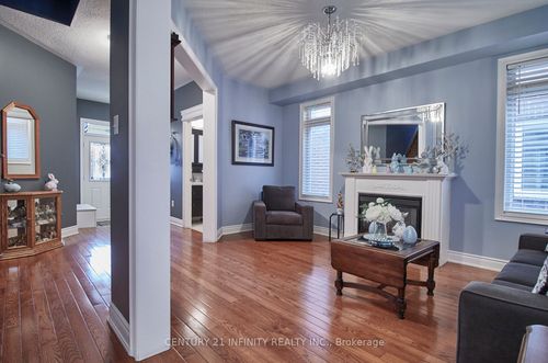 1599 Quail Run Dr, Oshawa, ON, L1K0E1 | Card Image