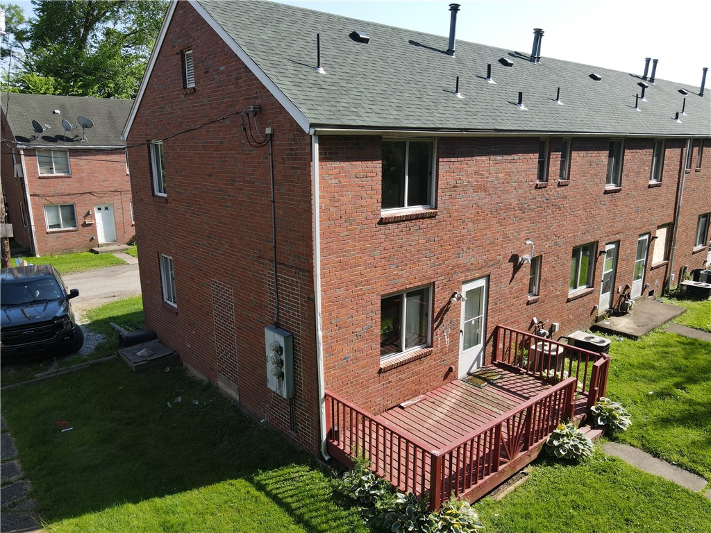 Residential Income in Clairton 2