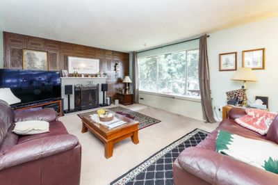 1828 Greenmount Ave, House other with 3 bedrooms, 1 bathrooms and 4 parking in Port Coquitlam BC | Image 3