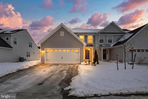 23-7450 Saint Patrick Ct, ABBOTTSTOWN, PA, 17301-6800 | Card Image