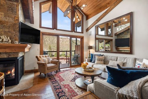e-2209-400 Wood Rd, Snowmass Village, CO, 81615-6379 | Card Image