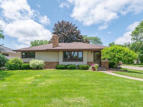 7100 15th Ave S, Richfield, MN, 55423-3428 | Card Image