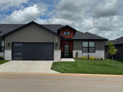 201a-5955 S Farm Road 163, Springfield, MO, 65810-3058 | Card Image