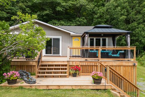 1922 141 Highway, Muskoka Lakes, ON, P0B1M0 | Card Image