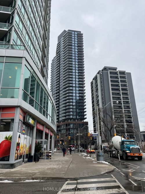 303-159 Wellesley St E, Toronto, ON, M4Y0H5 | Card Image