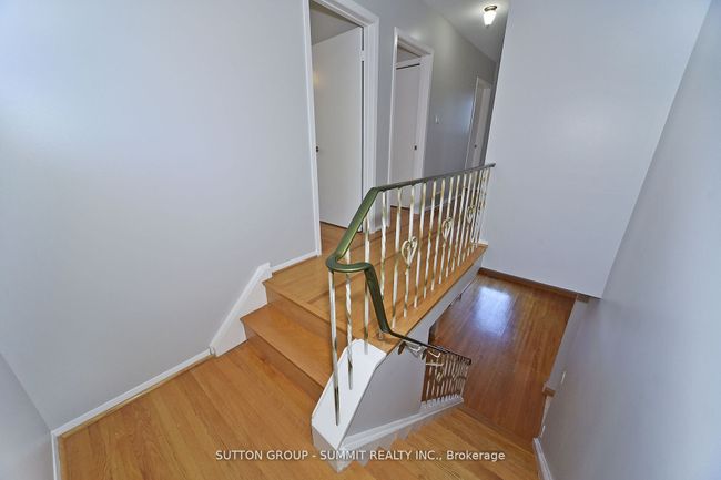 9 Ivy Green Cres, House other with 5 bedrooms, 4 bathrooms and 6 parking in Scarborough ON | Image 22