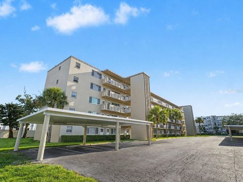 402ad-4460 Ironwood Cir, BRADENTON, FL, 34209-8601 | Card Image