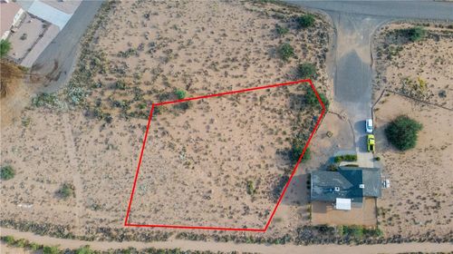 7950 Saddleback Pl, Kingman, AZ, 86401 | Card Image