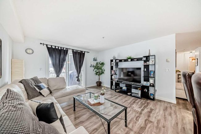 3224 - 10 Prestwick Bay Se, Condo with 2 bedrooms, 1 bathrooms and 1 parking in Calgary AB | Image 13