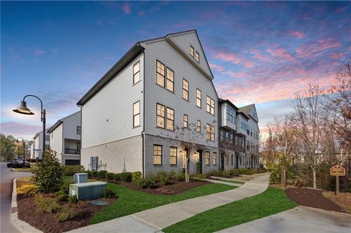 6529 Beacon Dr, Atlanta, GA, 30328-2983 | Card Image