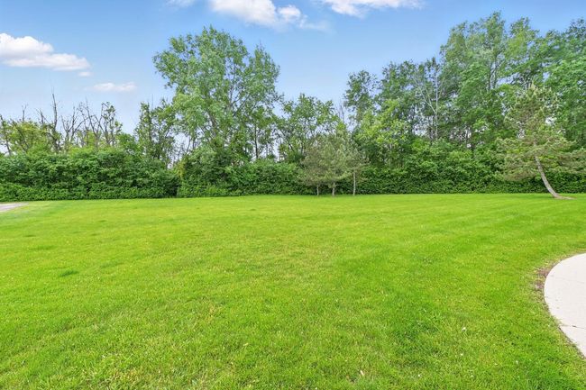 F - 584 Pewaukee Road, Condo with 2 bedrooms, 2 bathrooms and null parking in Pewaukee WI | Image 18