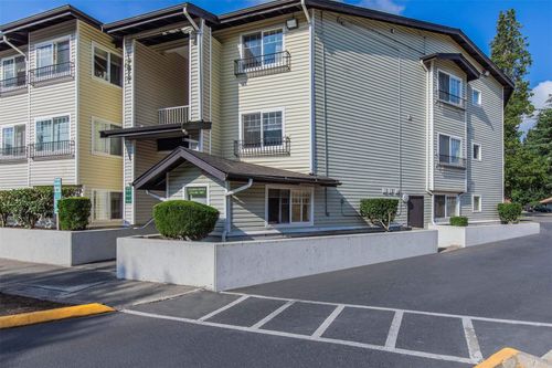1406 Maple Ln, Other, WA, 98 | Card Image