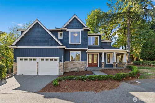 14821 Ne 63rd Court, Redmond, WA, 98052 | Card Image