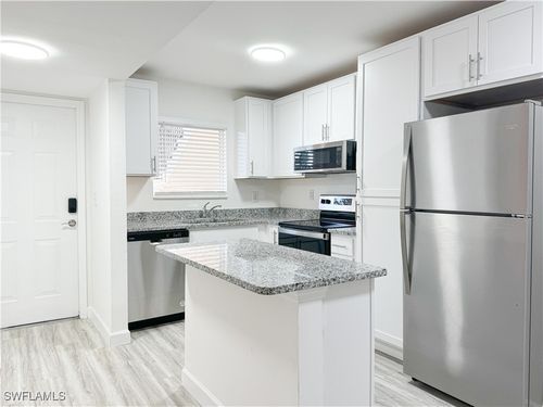 unit-202-11961 Palm Bay Ct, BONITA SPRINGS, FL, 34135-6179 | Card Image
