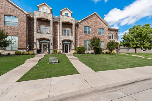 1130 Newcastle Dr, Weatherford, TX, 76086-5493 | Card Image