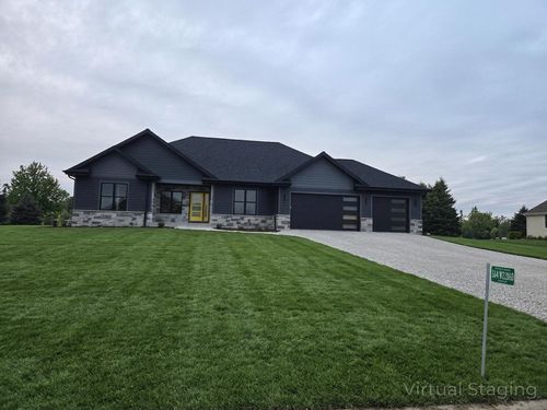 S64w22860 Garrett Drive, Vernon, WI, 53189 | Card Image