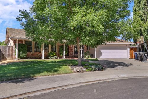 1544 Switzer Court, Modesto, CA, 95350 | Card Image