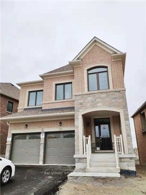 32 Holland Vista St, Holland Landing, ON, L9N0T2 | Card Image