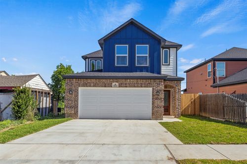 1517 Avenue D, Fort Worth, TX, 76104-5404 | Card Image