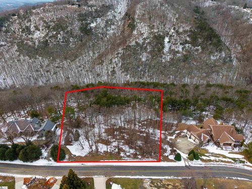 90 Eagle Rock Rd, Landrum, SC, 29356-3400 | Card Image