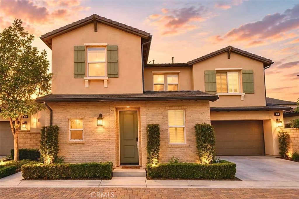 Residential in Lake Forest 4