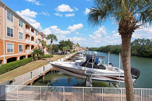 apt-1115-5000 Culbreath Key Way, TAMPA, FL, 33611-3052 | Card Image