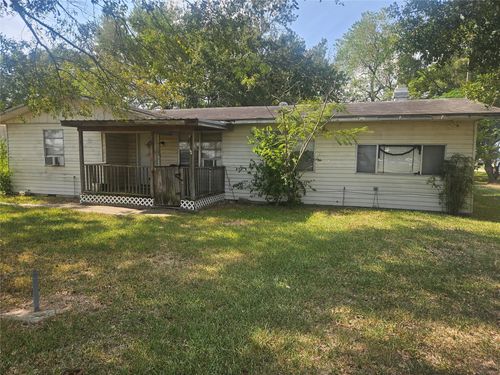 7102 Avenue E, Beasley, TX, 77417-9476 | Card Image