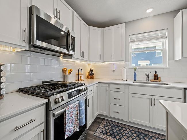 14540 112 Th Ave N, Townhouse with 3 bedrooms, 3 bathrooms and null parking in Maple Grove MN | Image 8