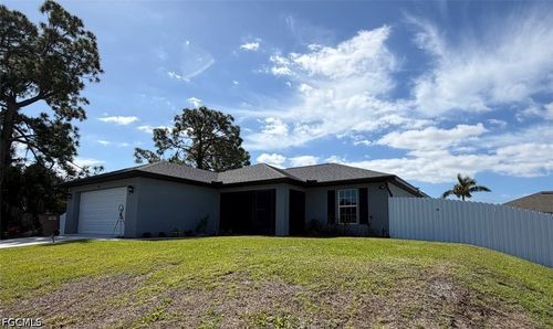 926 Ne 33rd St, Cape Coral, FL, 33909-3390 | Card Image