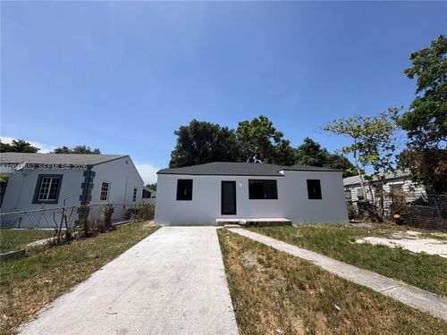 811 Nw 65th Street, Miami, FL, 33150 | Card Image