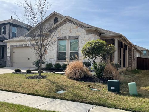 920 Waggoner Dr, Cross Roads, TX, 76227-3865 | Card Image