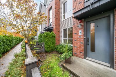 3 - 2325 Ranger Lane, Townhouse with 2 bedrooms, 3 bathrooms and 2 parking in Port Coquitlam BC | Image 1