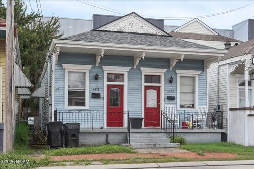 4854 Tchoupitoulas St, New Orleans, LA, 70115-1636 | Card Image