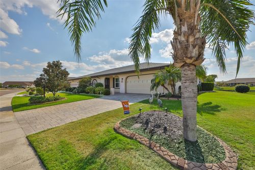 1506 Bentwood Dr, SUN CITY CENTER, FL, 33573-5055 | Card Image