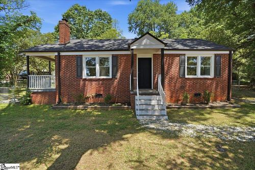 20 Milton Dr, Greenville, SC, 29605-2216 | Card Image