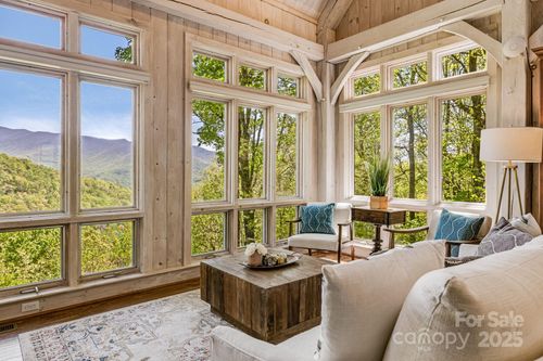 33 Great Aspen Way, Black Mountain, NC, 28711-9774 | Card Image