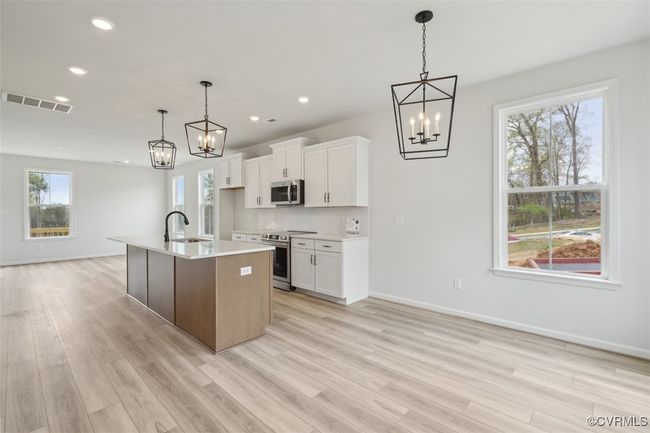 200 That Way, Townhouse with 3 bedrooms, 4 bathrooms and null parking in Midlothian VA | Image 5