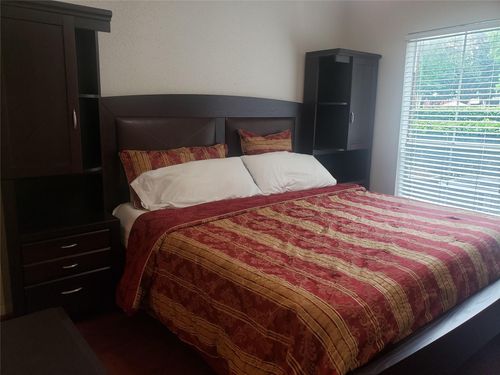 6103-1330 Old Spanish Trl, Houston, TX, 77054-1836 | Card Image