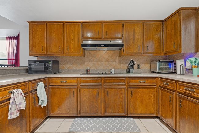 1303 Creekview Dr, House other with 4 bedrooms, 3 bathrooms and null parking in Round Rock TX | Image 11
