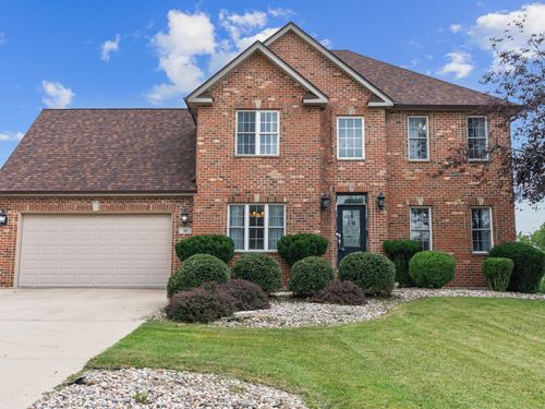 511 E Rennesoy Dr, Newark, IL, 60541-9004 | Card Image