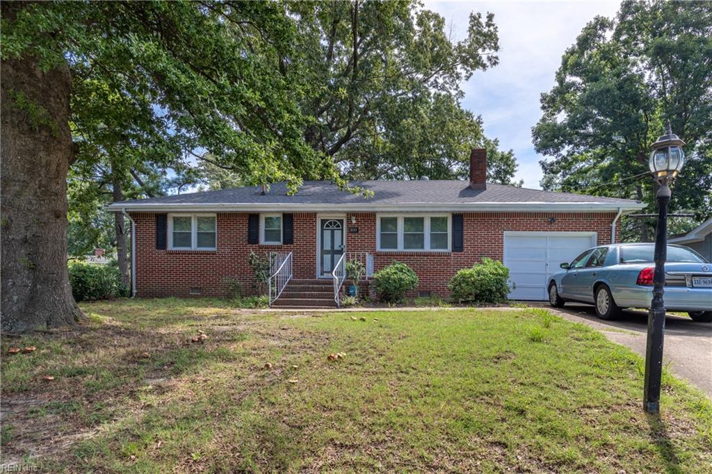 Pefley Dr, Norfolk, VA 23502