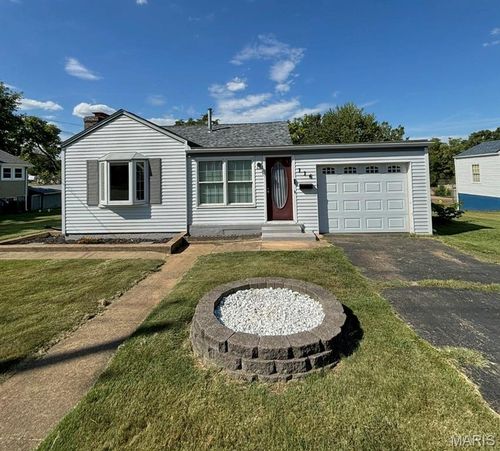 116 E Desoto Rd, Bonne Terre, MO, 63628-1226 | Card Image