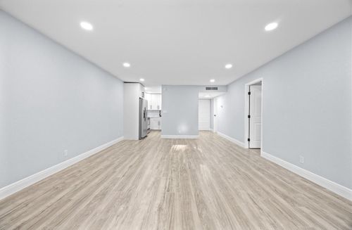 apt-109-6061 N Falls Circle Dr, Lauderhill, FL, 33319-6832 | Card Image