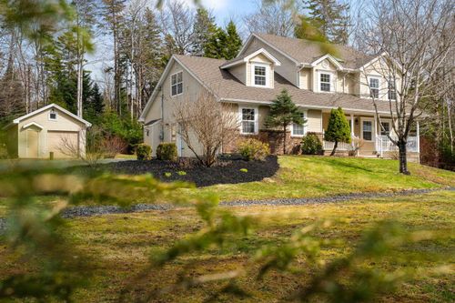 115 Glen Arbour Way, Hammonds Plains, NS, B4B1T4 | Card Image