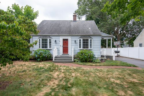 3 Lynette Dr, North Haven, CT, 06473-1809 | Card Image