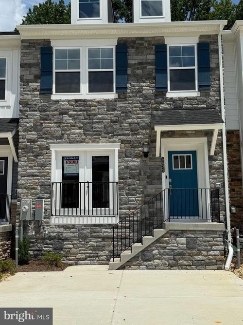 6839 Winterhill Ln, GLEN BURNIE, MD, 21060-8930 | Card Image